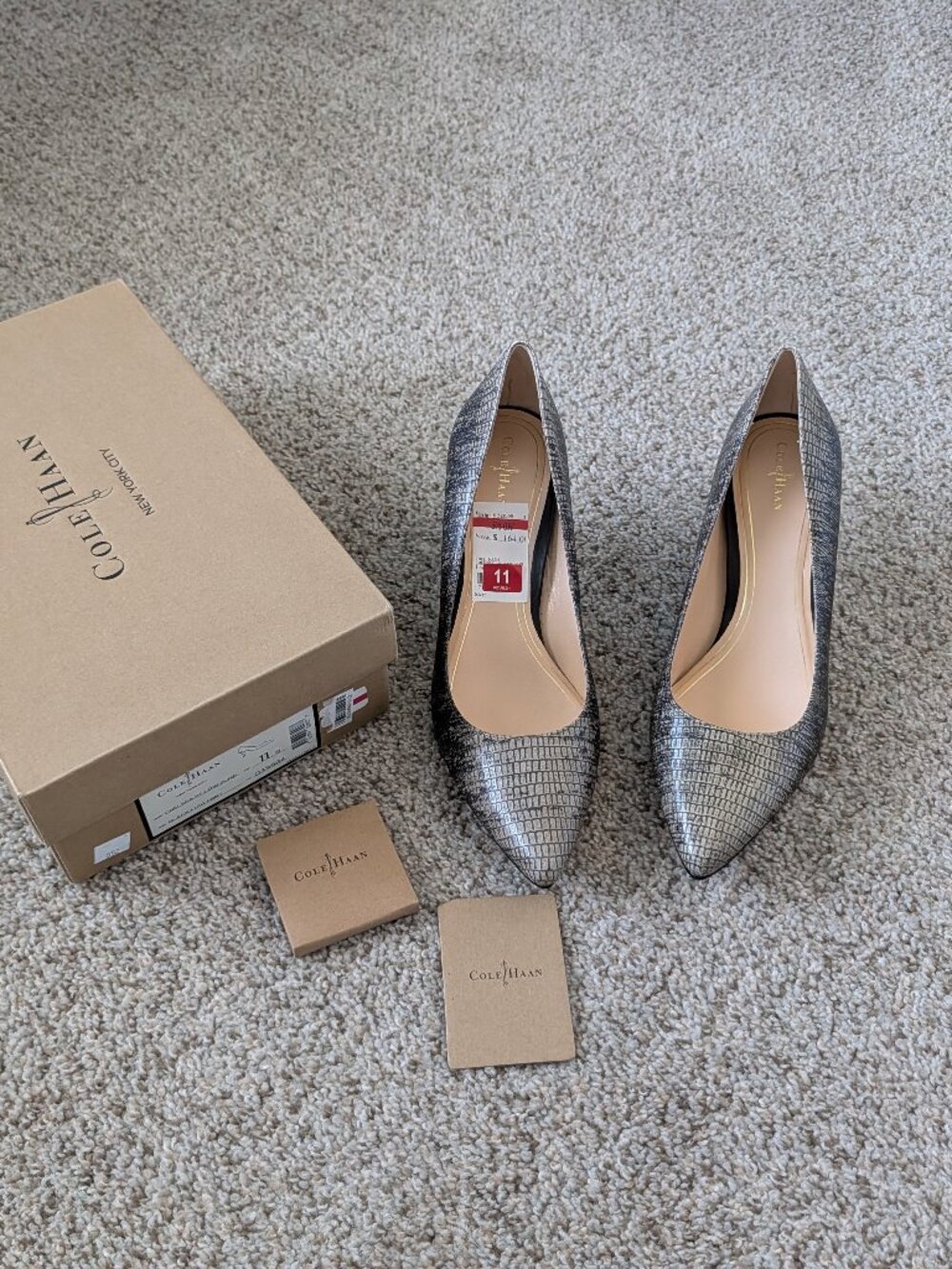 NWB/NWT Cole Haan Low Chelsea Pump in Black Lizard, 11B